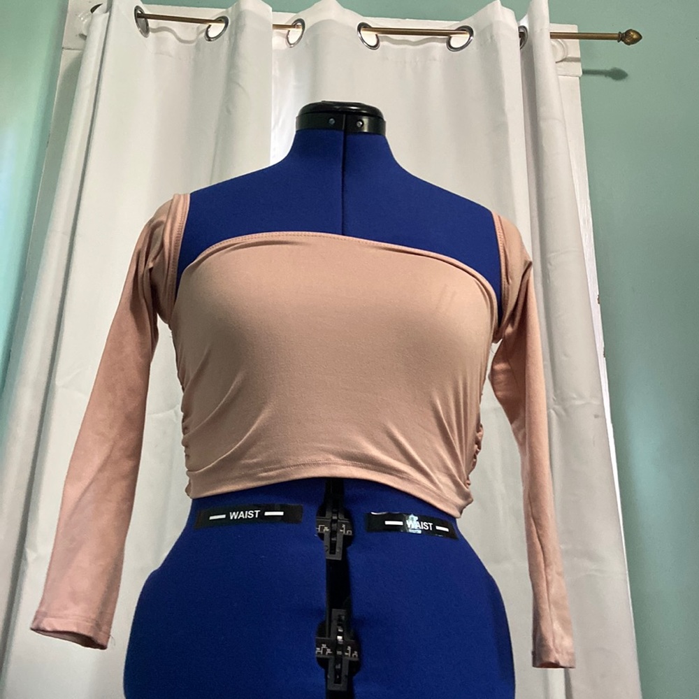Light pink crop top